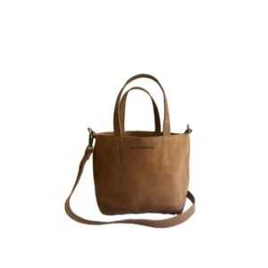 AGUSTINA CAMEL